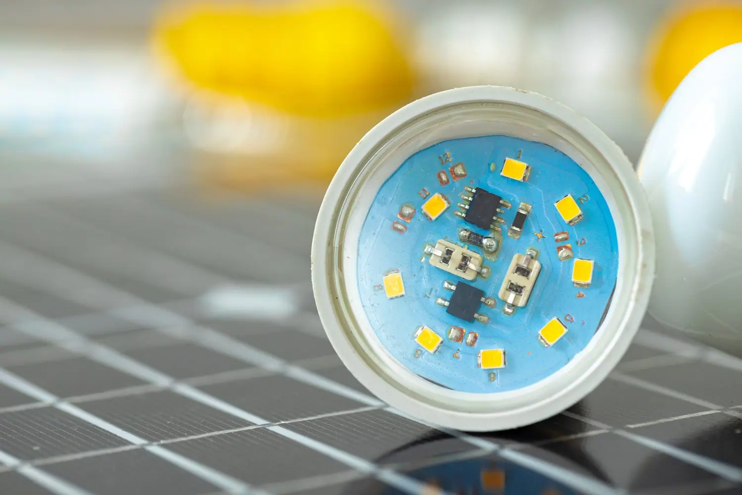Modernizacja oświetlenia na LED - kalkulacja oszczędności